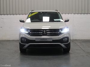 2023 Volkswagen  T-Cross - Image 2