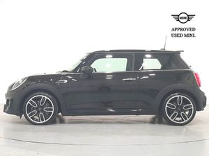 Mini Cooper 3-Door Cooper Sport - Image 4