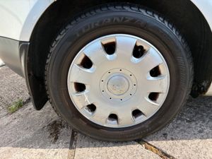 Volkswagen Golf 1.4 80 BHP 3DR 80BHP - Image 4