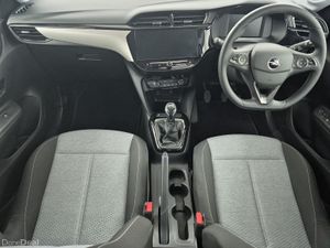 Opel Corsa Elegance 1.2i - Image 3