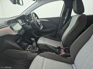 Opel Corsa Elegance 1.2i - Image 4