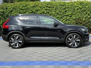 Volvo XC40 T4 R-DESIGN PRO 1.5 RECHARGE HYBRID AUT - Image 2