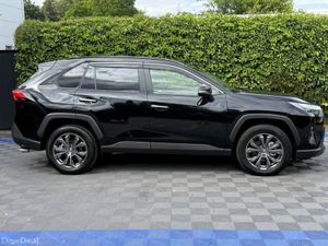 Toyota RAV4 G-SPEC 2.5 HYBRID AUTO // TINY MILEAGE - Image 2