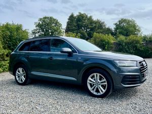 2015 Audi Q7 S Line 3.0 TDI 272HP Quattro 7 Seats - Image 4