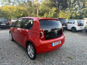 Volkswagen up! 2014 - Image 3