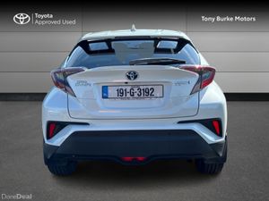 Toyota C-HR SOL - Top Spec - 1.8 Hybrid - Sat Nav/ - Image 4