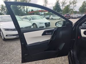 Toyota Auris 1.8L Petrol- HYBRID G PACKAGE (4178) - Image 4