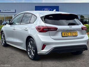 Ford Focus 1.0T EcoBoost ST-Line Hatchback 5dr - K - Image 2