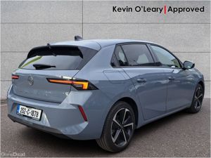Opel Astra 1.2T Elegance 130PS - Image 3