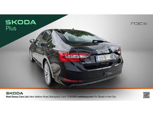 Skoda Superb STYLE 1.4 TSI 218 BHP PHEV- IV DSG-AU - Image 3