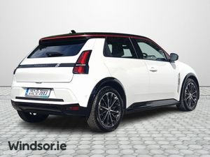 Renault 5 iconic 52kWh 150hp - Image 3