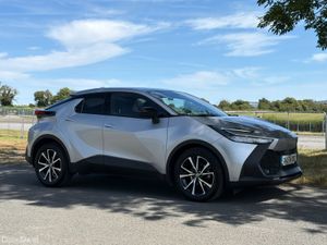 Toyota C-HR 2024 Sport 1.8 Hybrid - Image 2