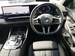 BMW 5-Series 530e M Sport - Image 3