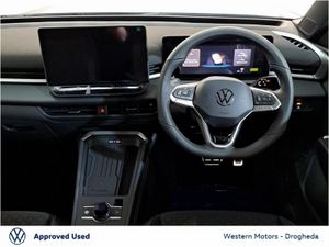Volkswagen T-Roc R-LINE 1.5TSI 150HP MHEV - Image 3