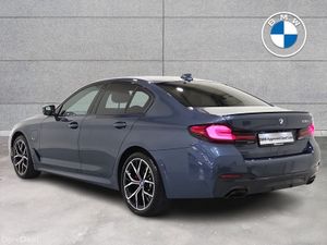BMW 5-Series 530e M Sport Saloon - Image 3