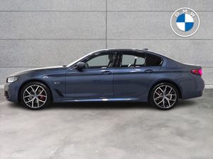 BMW 5-Series 530e M Sport Saloon - Image 4