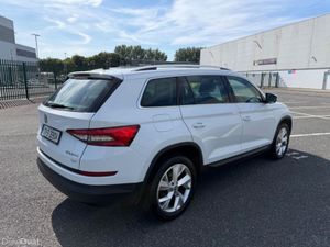 Skoda Kodiaq STYLE 2.0 TDI 190BHP 4X4 AUTO | 7 SEA - Image 4