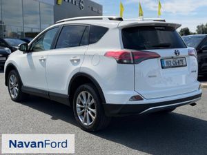 Toyota RAV4 2.0 D-4D EXCEL 143BHP - Image 2