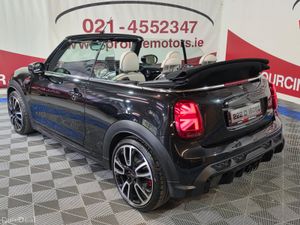 2022 MINI JCW 2.0 TURBO CONVERTIBLE - Image 4