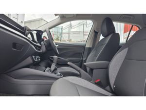Skoda Fabia €2000 PLUS SAVING & FREE HADAR ALLOYS - Image 4