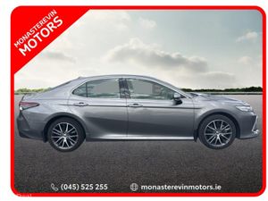 Toyota Camry PLATINUM EDITION 4 4DR AUTO - Image 3