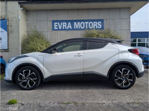 Toyota C-HR SOL AUTOMATIC HYBRID 1.8 PETROL //HIGH - Image 4