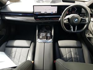 BMW 5-Series 530e M Sport - Image 2