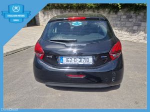 Peugeot 208 / 2016 / 1.2 PETROL / MANUAL - Image 4