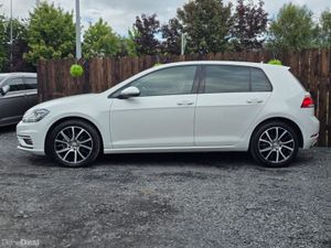 Volkswagen Golf PEARL WHITE - LOW KMS - HIGHLINE - - Image 4