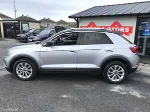 2023 Volkswagen T-Roc Diesel Automatic - Image 2