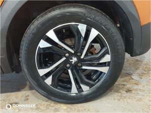 Peugeot 2008 E- Electric Estate GT - Image 4