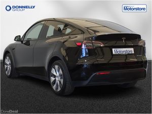 Tesla Model Y Hatchback Long Range - Image 2