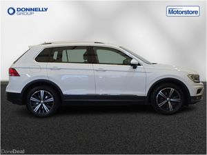 Volkswagen Tiguan Diesel Estate SE Nav - Image 3
