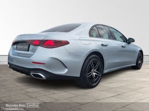 Mercedes-Benz E-Class E220d AMG Line Plus AUTO**Ni - Image 4