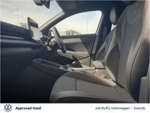 Volkswagen T-Roc R-LINE 1.5TSI 150HP MHEV - Image 3