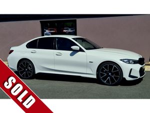 BMW 3-Series M SPORT AUTO very low miles , Full M - Image 4