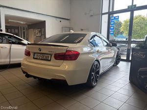 BMW 3-Series 330E M Sport Saloon 4DR Auto Plug-in - Image 3
