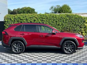 Toyota RAV4 2.5 HYBRID // LEATHER HEATED & COOLED - Image 2