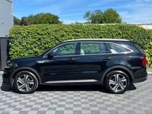 Kia Sorento K3 1.6 HYBRID AUTO 7-SEATER // LEATHER - Image 3