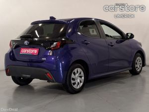 Toyota Yaris 1.5 - Image 3
