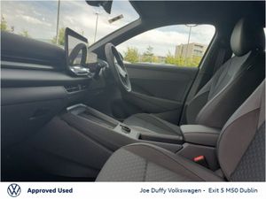 Volkswagen T-Roc R-LINE 1.5TSI 150HP MHEV - Image 4