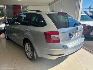 Skoda Octavia 2.0 TDI 150bhp Ambition - Image 3