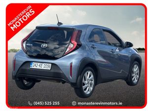 Toyota Aygo X PULSE - Image 2