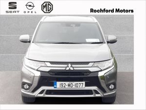 Mitsubishi Outlander PHEV 2.4 DYNAMIQUE SAFETY - Image 2