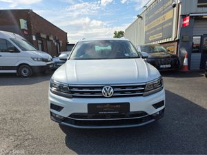 Volkswagen Tiguan AUTOMATIC 4 MOTION 150BHP - Image 3