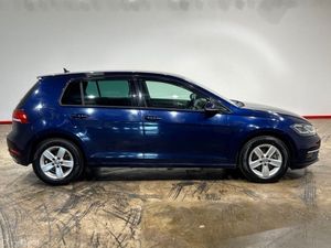 Volkswagen Golf 1.2 AUTOMATIC - FACTORY ALLOYS - C - Image 3