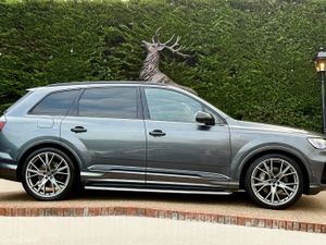 Audi Q7 VORSPRUNG EDT 3.0 TDI  286BHP 7 Seats - Image 3