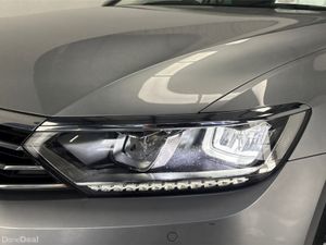 Volkswagen Passat HIGHLINE 2.0 TDI 6SPEED **FULL B - Image 2