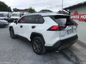 2024 TOYOTA RAV4 HYBRID X - Image 3