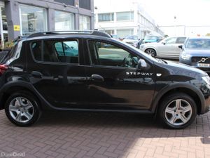 1.0 SANDER STEPWAY 5DR HATCHBACK  // ONLY 78,000 K - Image 3